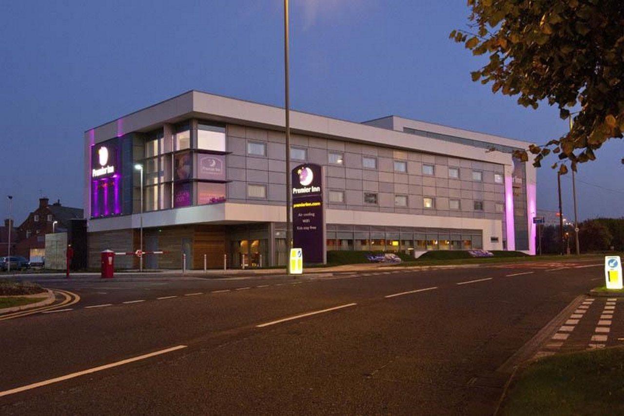 Premier Inn Liverpool John Lennon Airport سبيك المظهر الخارجي الصورة